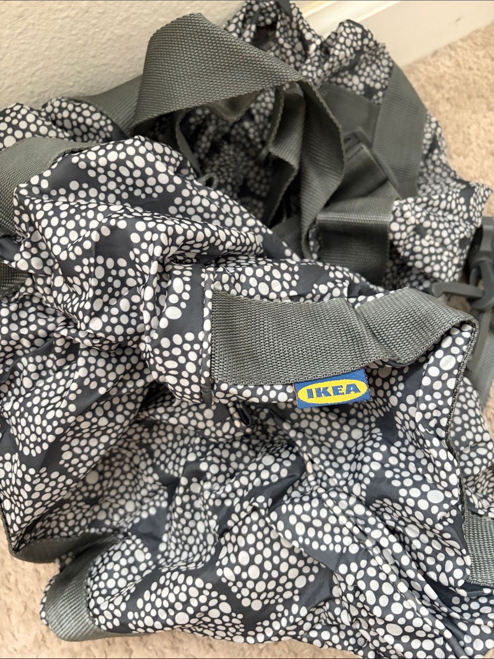 IKEA foldable duffle - Picture 3 of 4